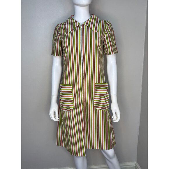 Vintage 1970s Striped Mod Dress, Large Collar, Handmade, S/M, Double Knit Zip Up - Picture 2 of 7